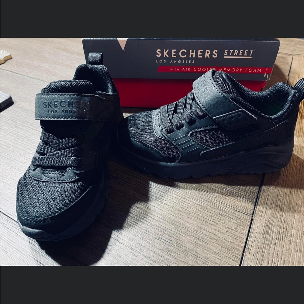 Toddler sketchers